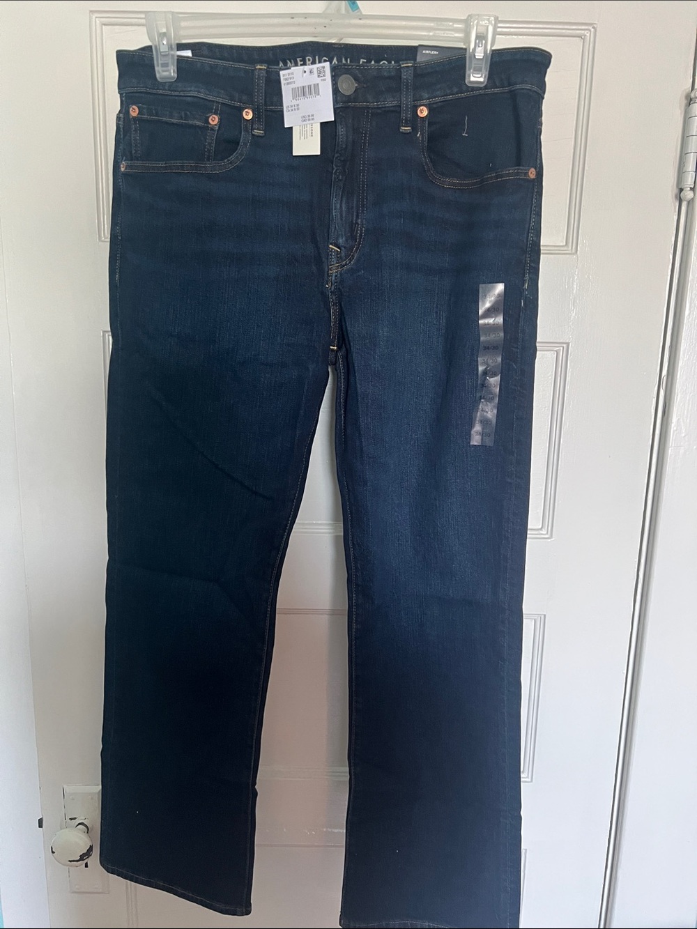 American eagle Men's Dark Blue Straight-Leg Jeans